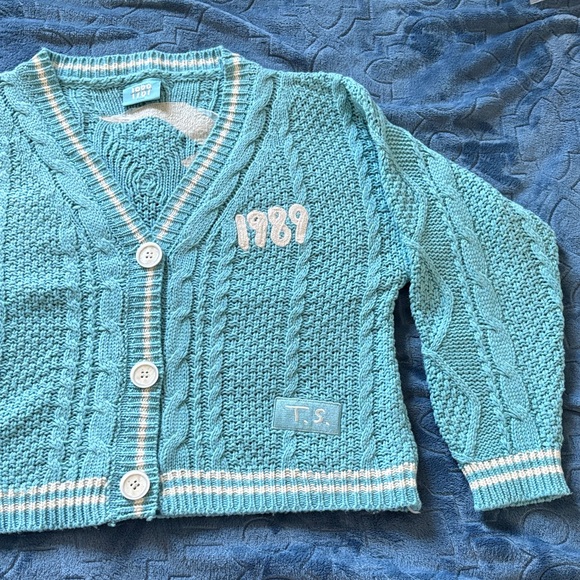 Taylor Swift 1989 Cardigan size XS/SM - Picture 2 of 9